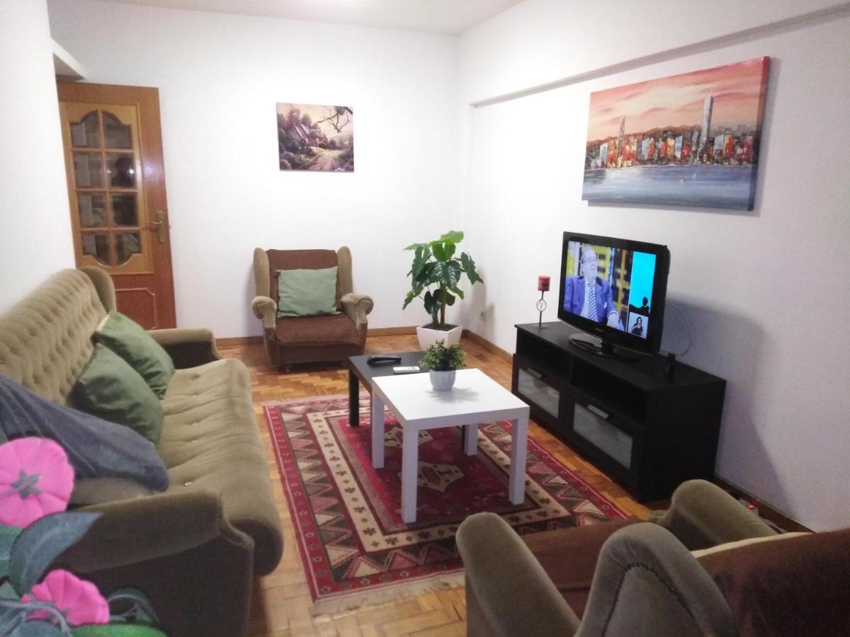 Apartamento Do Silva Mirandela Exteriör bild